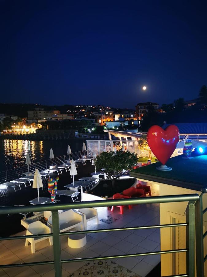 Furano Bahari Hotell Agropoli Exteriör bild