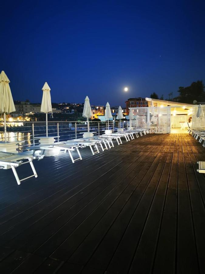 Furano Bahari Hotell Agropoli Exteriör bild